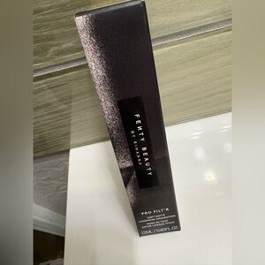 Fenty Beauty Soft Matte Foundation in Shade 300